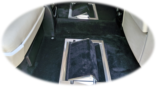 Rolls Royce Foot Rests, EWB Extended Wheel Base, Rolls Royce Wedding Limo for Hire,Rolls Royce Phantom EWB, Rolls Royce Limousine, Rolls Royce Limo, Rolls Royce for Hire, Chauffeured Rolls Royce Phantom, VintageLimos.BIZ, Vintage Limos